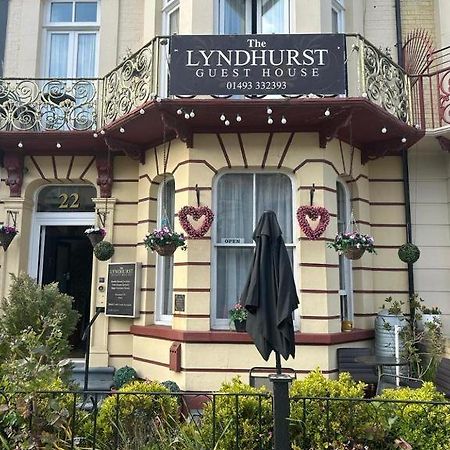 The Lyndhurst Guest House Great Yarmouth Exterior foto